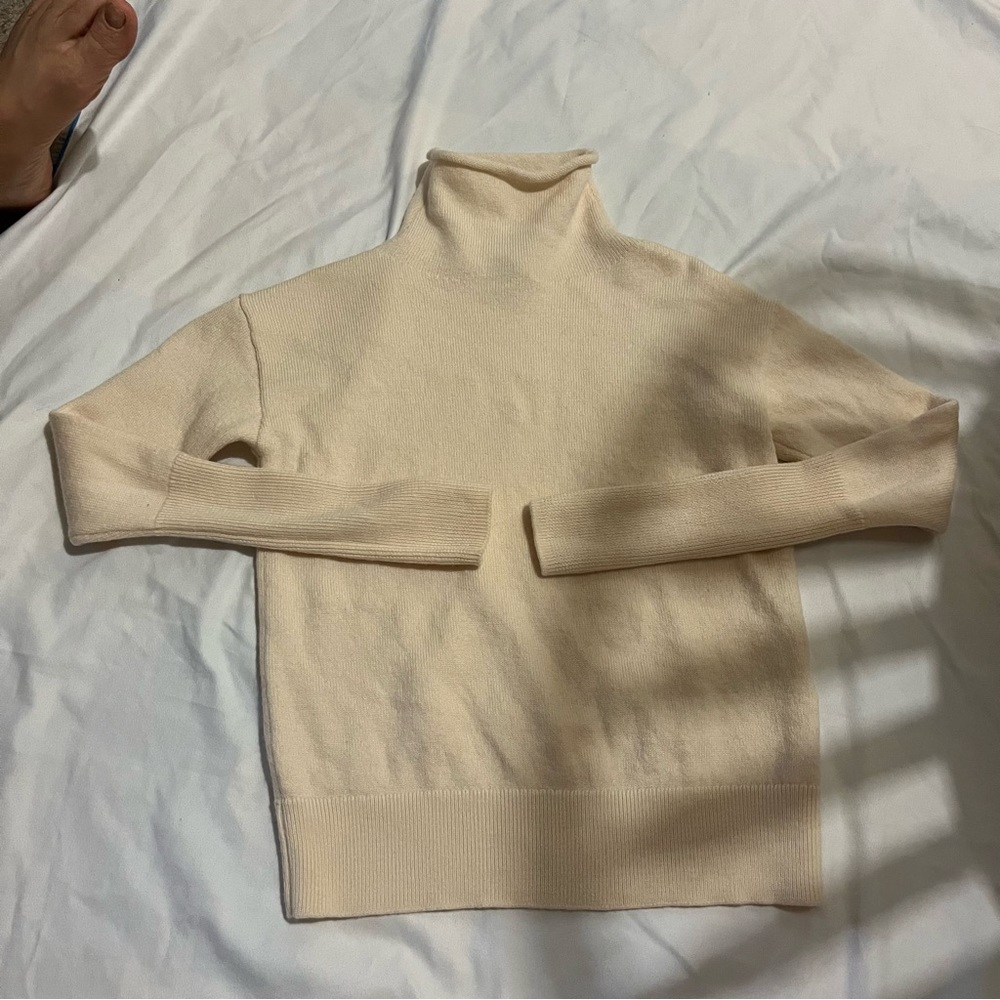 Wilfred cyprie sweater